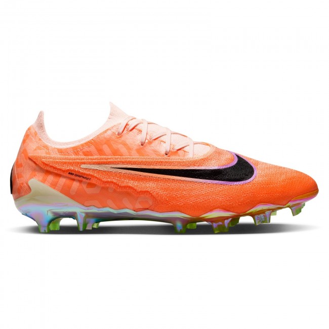 Nike phantom deals elite soccer cleats