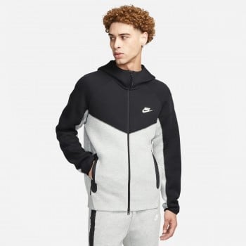 Nike tech fleece Sportland