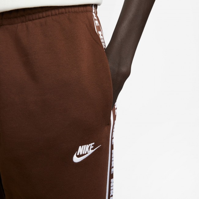 Nike Club Fleece Men's Graphic Hooded Tracksuit