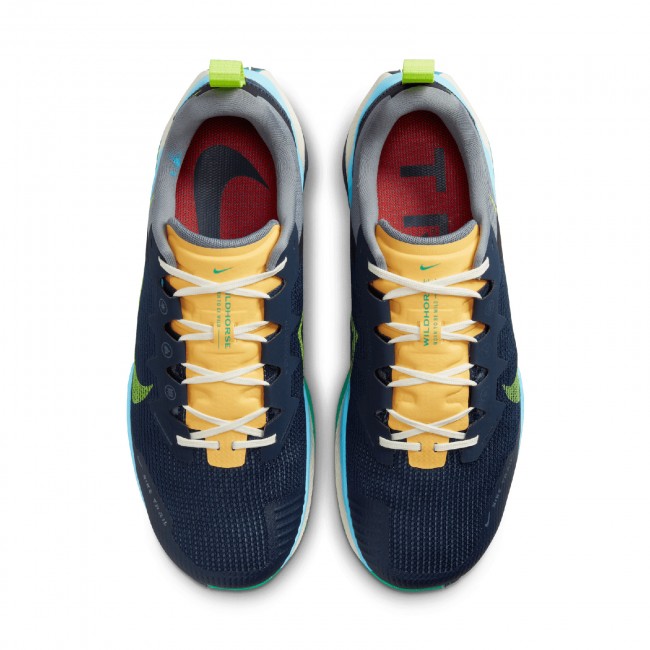 Free rn 2018 wild running shoe top