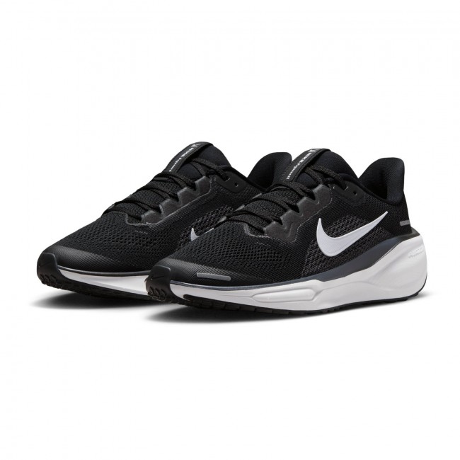 Nike pegasus boys top
