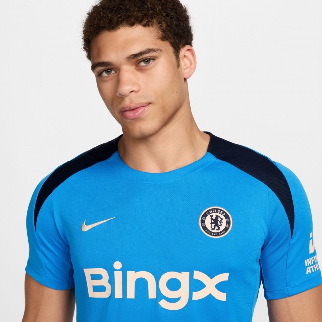 Nike chelsea fc strike men s dri fit football short sleeve knit top Sportland