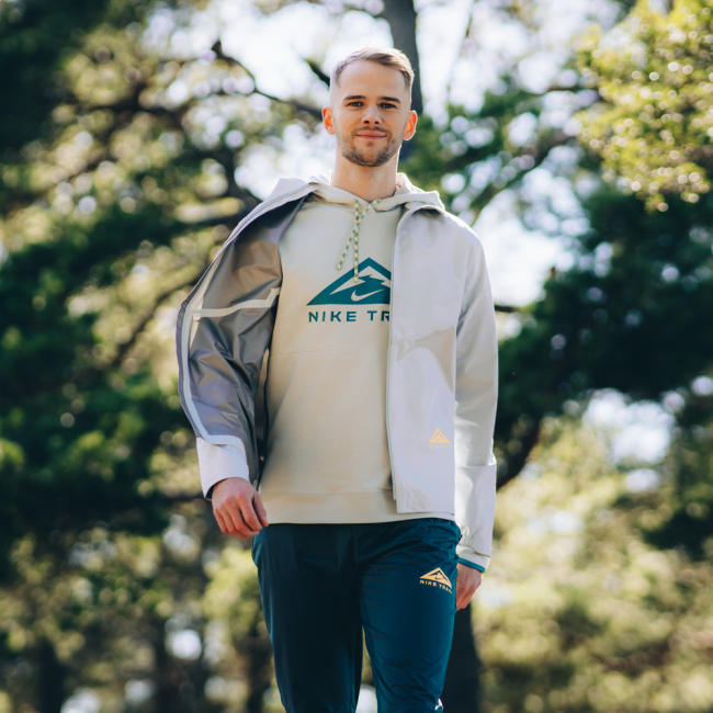 Nike hoodie waterproof on sale